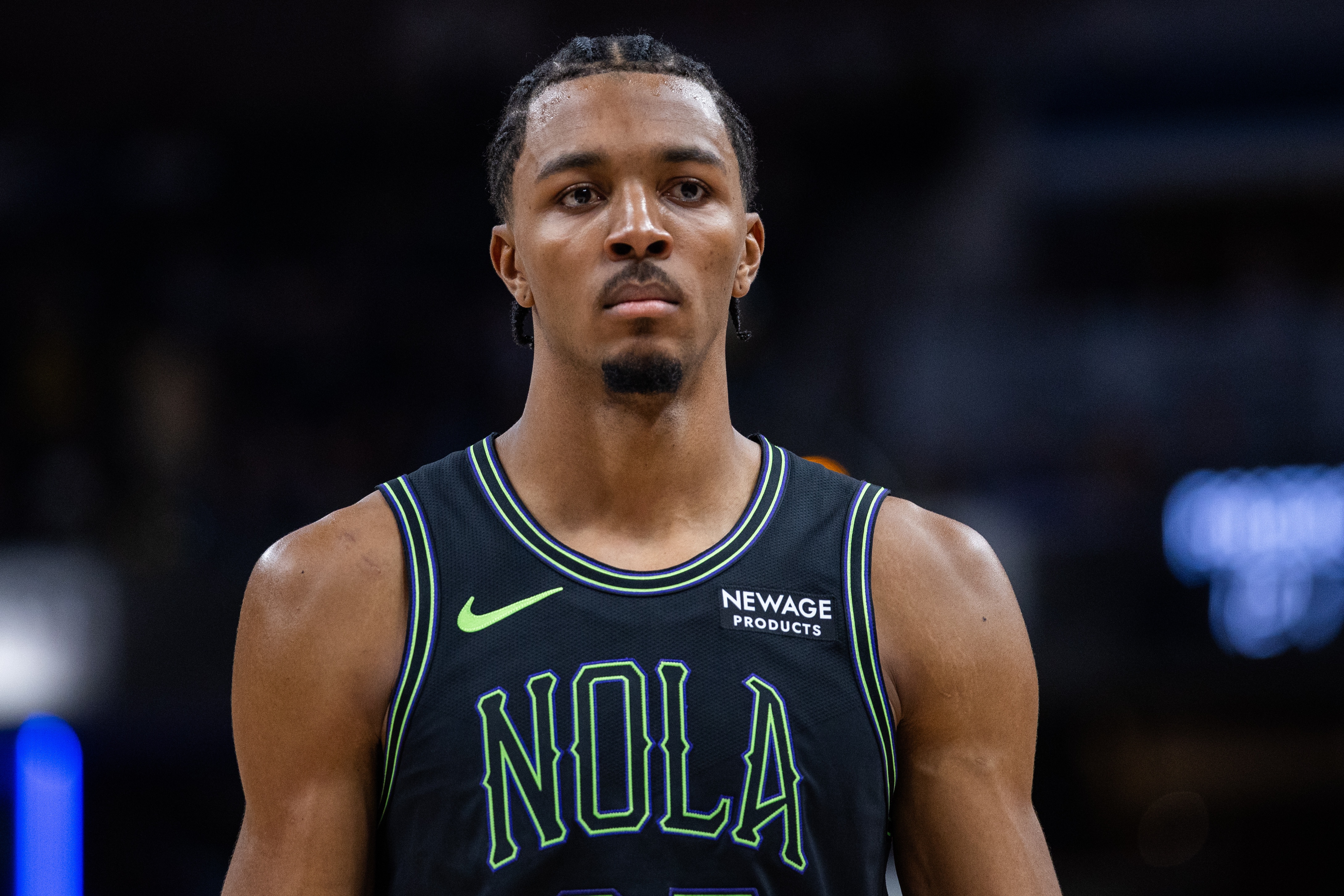 香的一批！墨菲半场攻防在线 7中5&amp;罚球6中6砍下17分3断